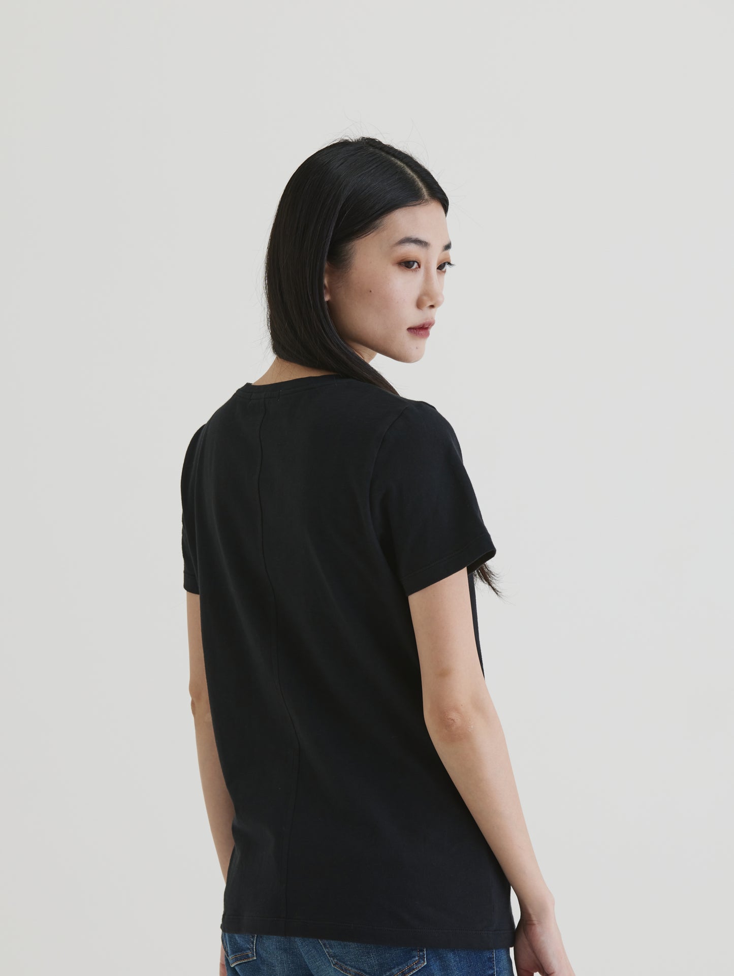 Round neck short sleeve top organic cotton black